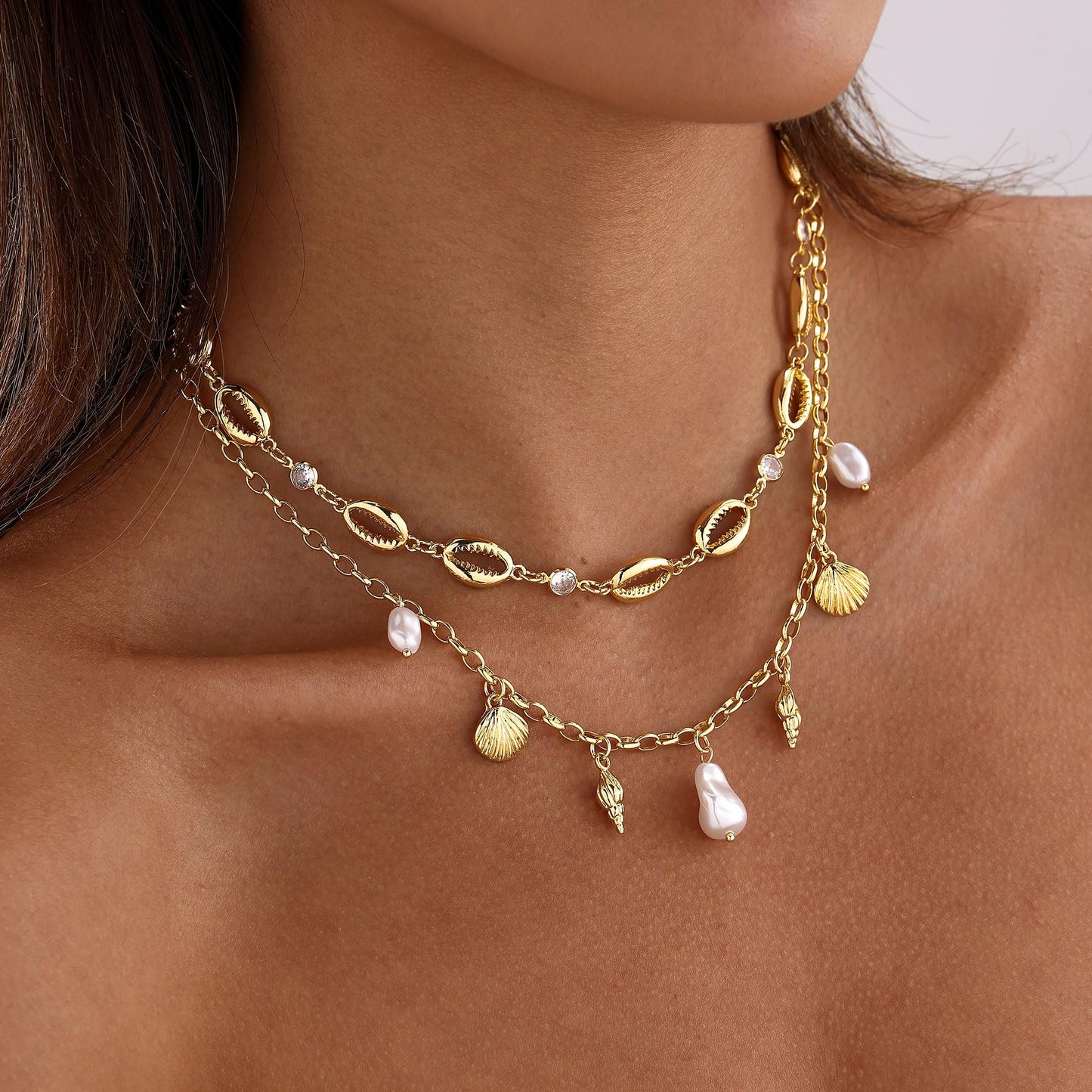 JALZEMPL Shell Charm Necklace For Women Stack Seashell Pearl Dainty Starfish Beach Layered 14k Gold Plated Pendant Summer Boho Jewelry Gifts (Style B)