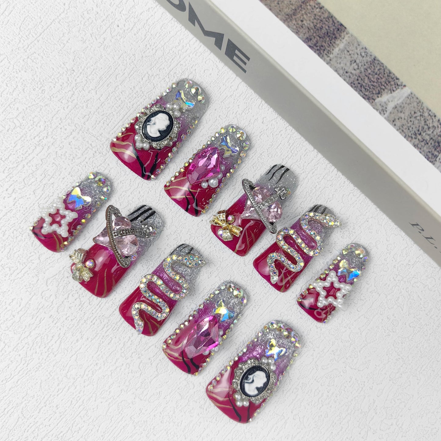 GGddsha 2025 Vermilion Duck Nails Medium Square Fake Nails with Stars Butterflies Snake Designs Handmade Pmma acrylic Glossy Reusable Fake Nails (Red, M)