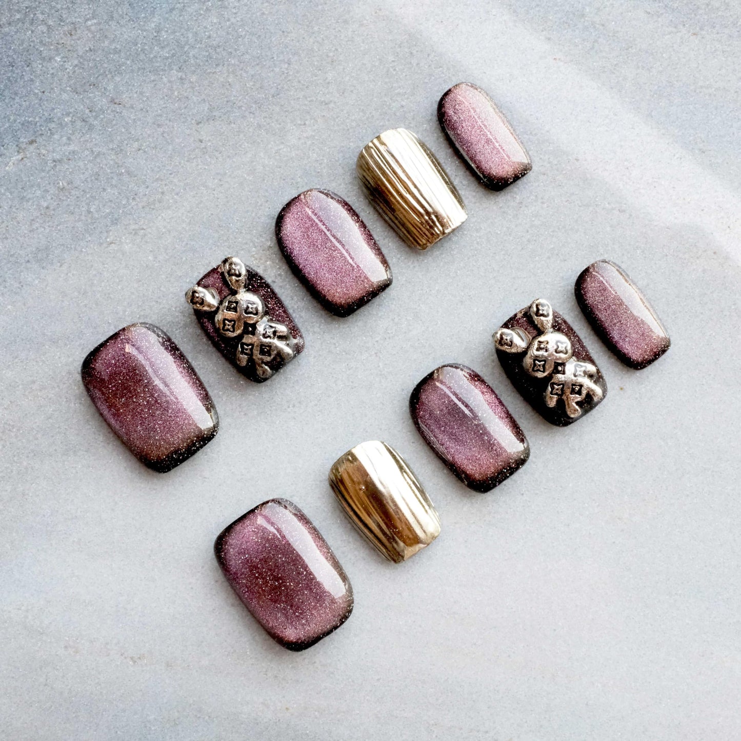 [GLORS] Purely Handmade Press On Nails | Purple Gold Bunny Cat-Eye Fake False Nail | Salon Quality Cute & Cool Short Nails in Square shape, 10 pieces (XS, SS)
