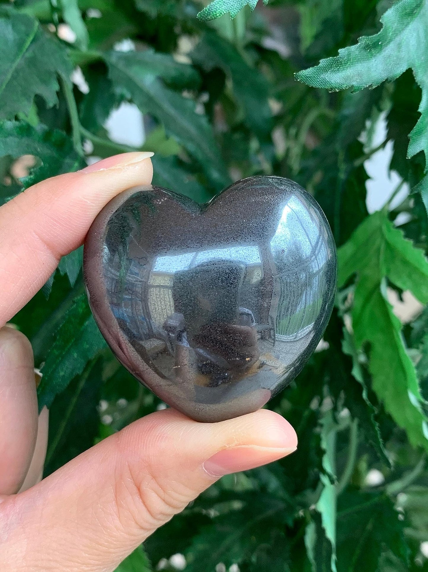 GAF TREASURES Hematite Heart Crystal, Gray, 1.75" - 2" (45mm - 50mm), 4-5 oz, 126.75 Carats, SI1-SI2 Clarity, Untreated