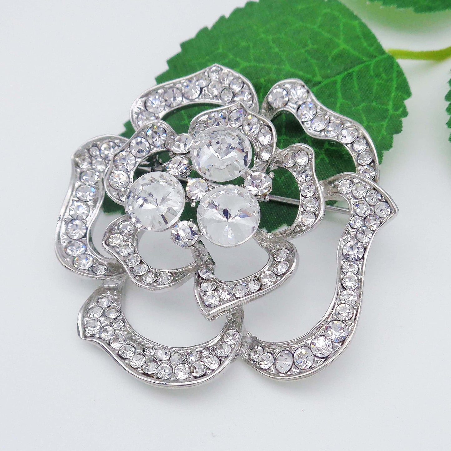 Navachi 18k White Gold Plated Clear Crystal Blooming Rose Flower Az7440b Brooch pins