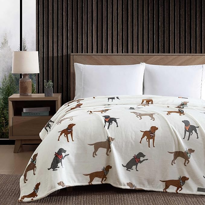 Eddie Bauer - King Blanket, Ultra Plush Bedding, Lightweight Home Decor for All Seasons (Dogs with Scarves White, King)
