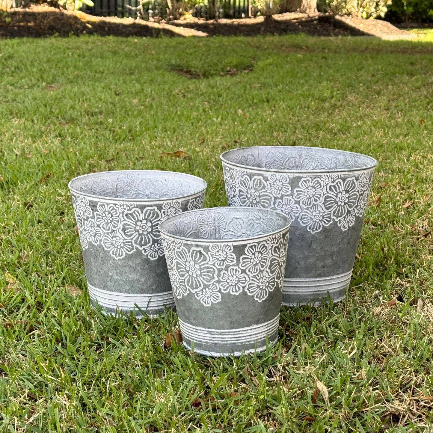allgala Galvanized Planter Pot Indoor and Outdoor Decoration-Round Grey-3-PC-HD88314