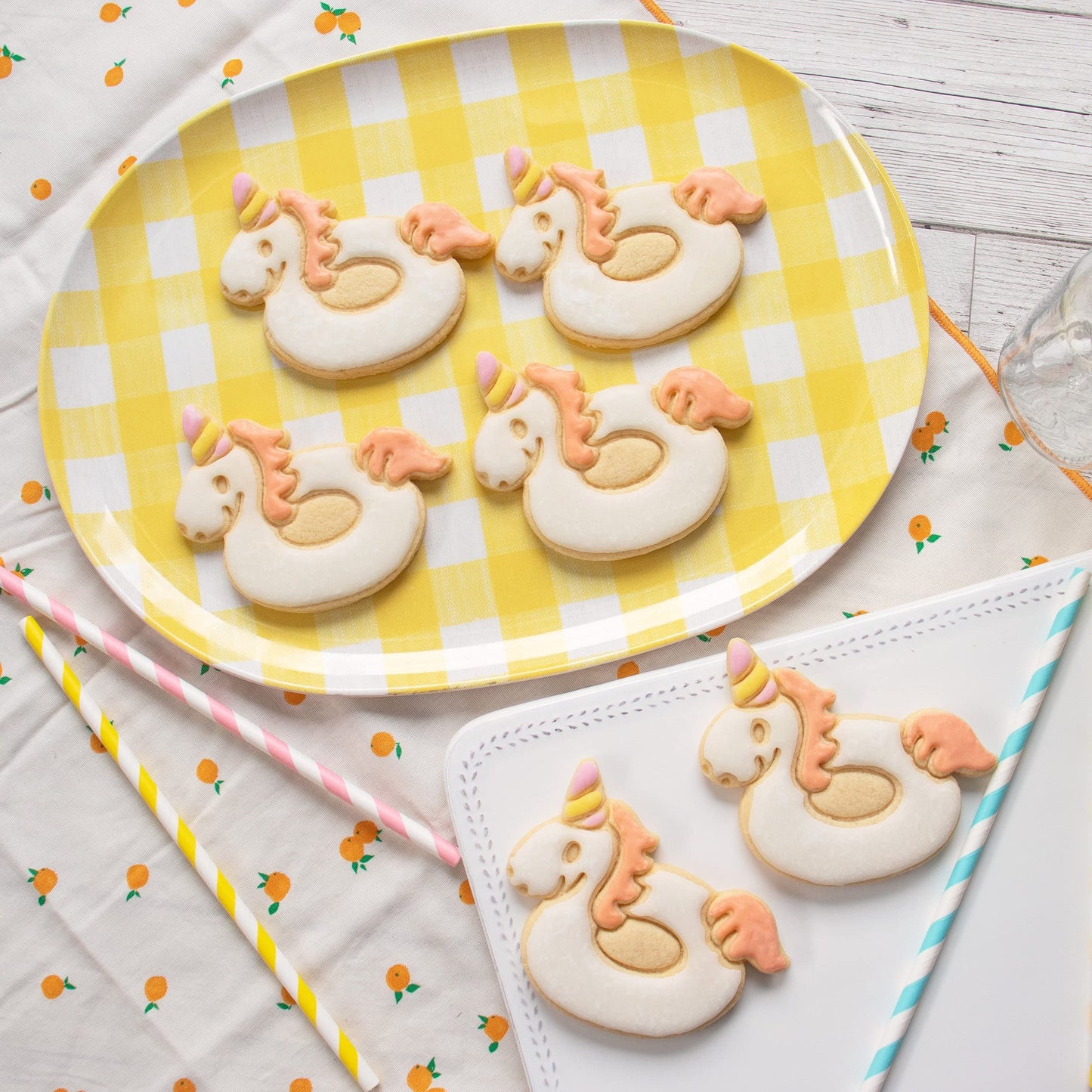 Set of 3 Pool Party cookie cutters (Designs: Beach Ball, Flamingo Float, and Unicorn Float), 3 pieces - Bakerlogy