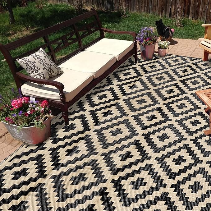 SAND MINE Waterproof Outdoor Rug 9x18 ft, Plastic Reversible Rug, Modern Area Rug, Large Floor Mat for Outdoors, RV, Patio, Backyard, Deck, Picnic, Beach, Camping, Black & Beige