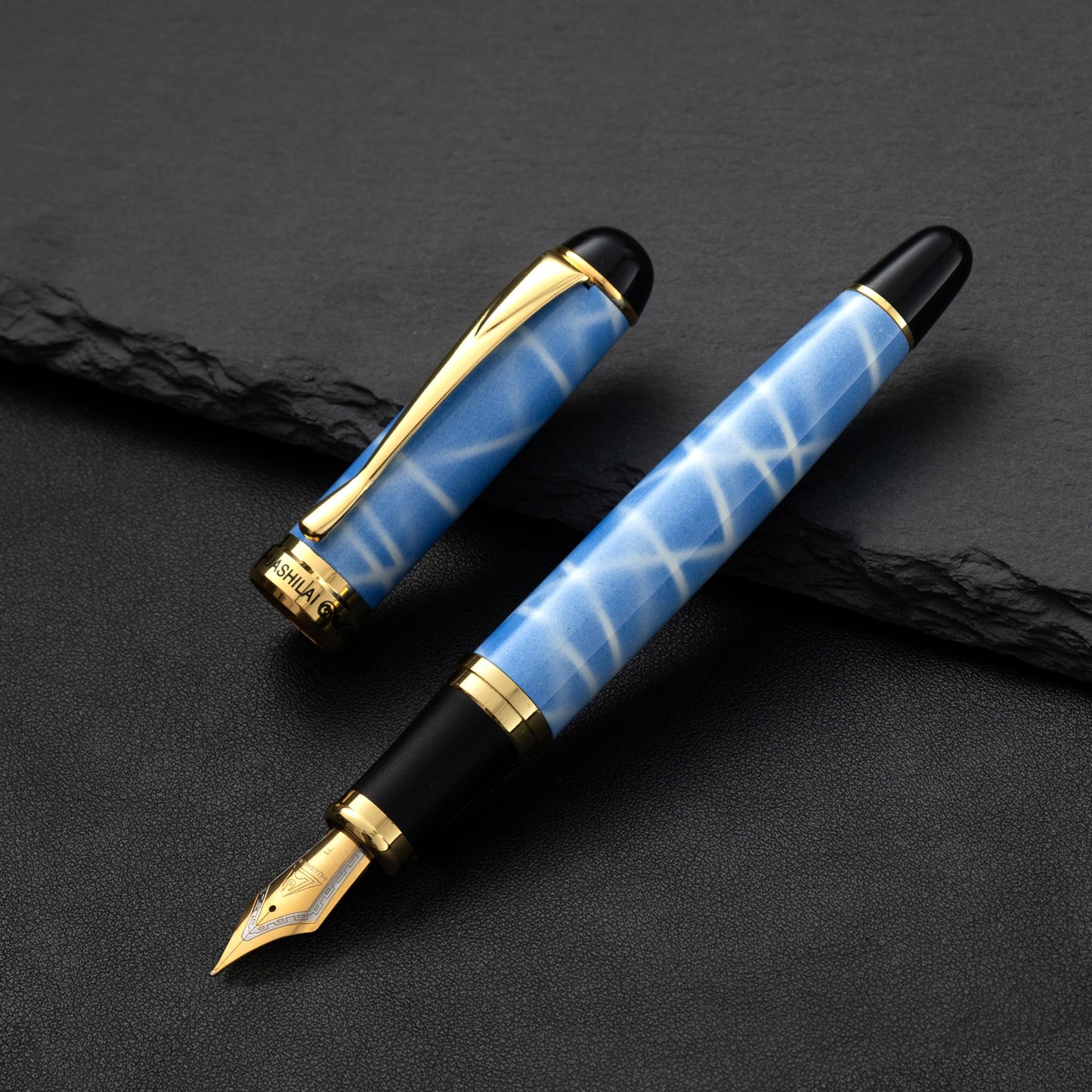 HUASHILAI Luxury Fountain Pen Set – 46g Metal Calligraphy Pen with Gift Box, 2 Ink Cartridge Sets (Black & Blue), Flex Nib Writing Pen for Beginners & Professionals (Sky Blue)