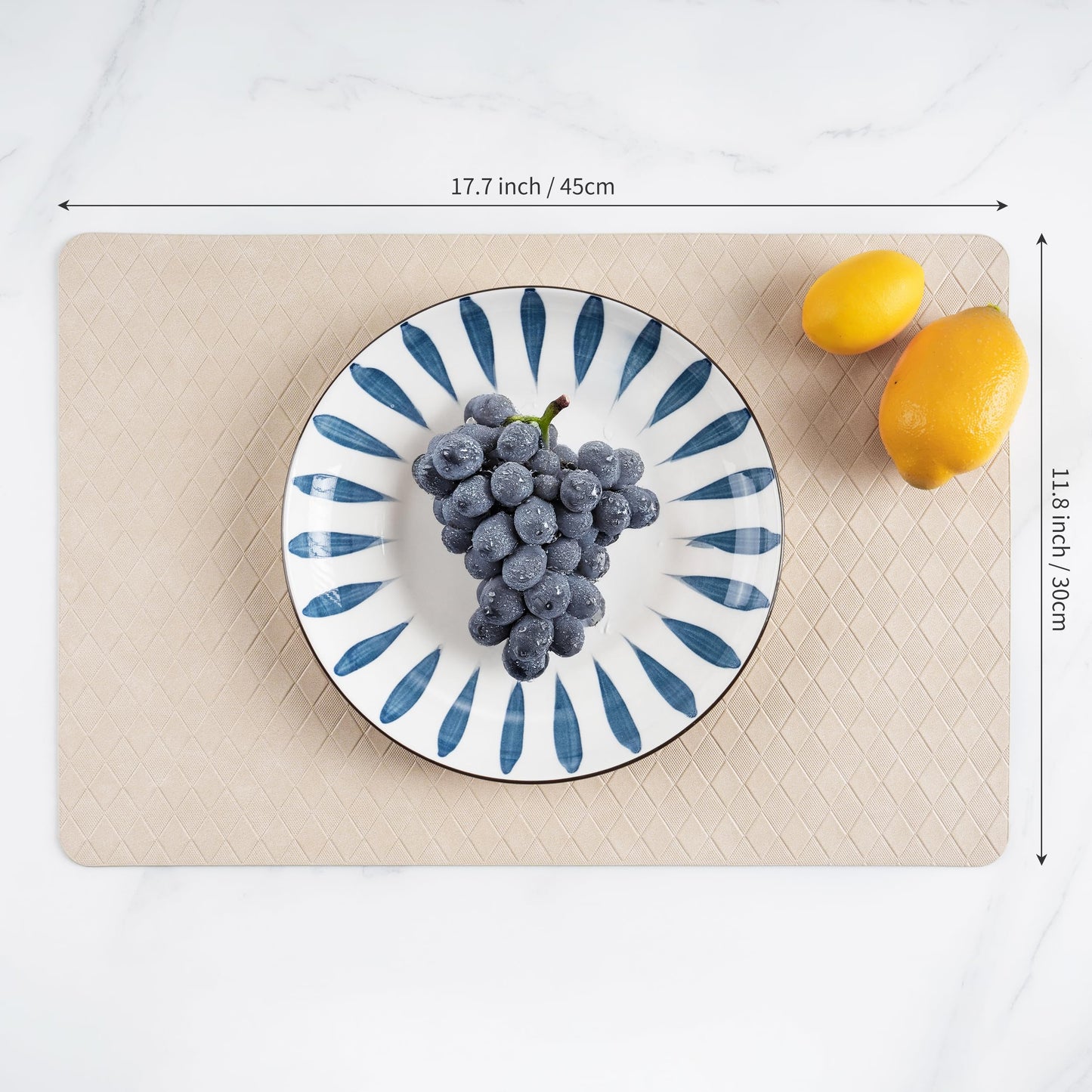 POLYTE Indoor/Outdoor Washable Geometric Vinyl Faux Leather Table Dining Placemats, Set of 4