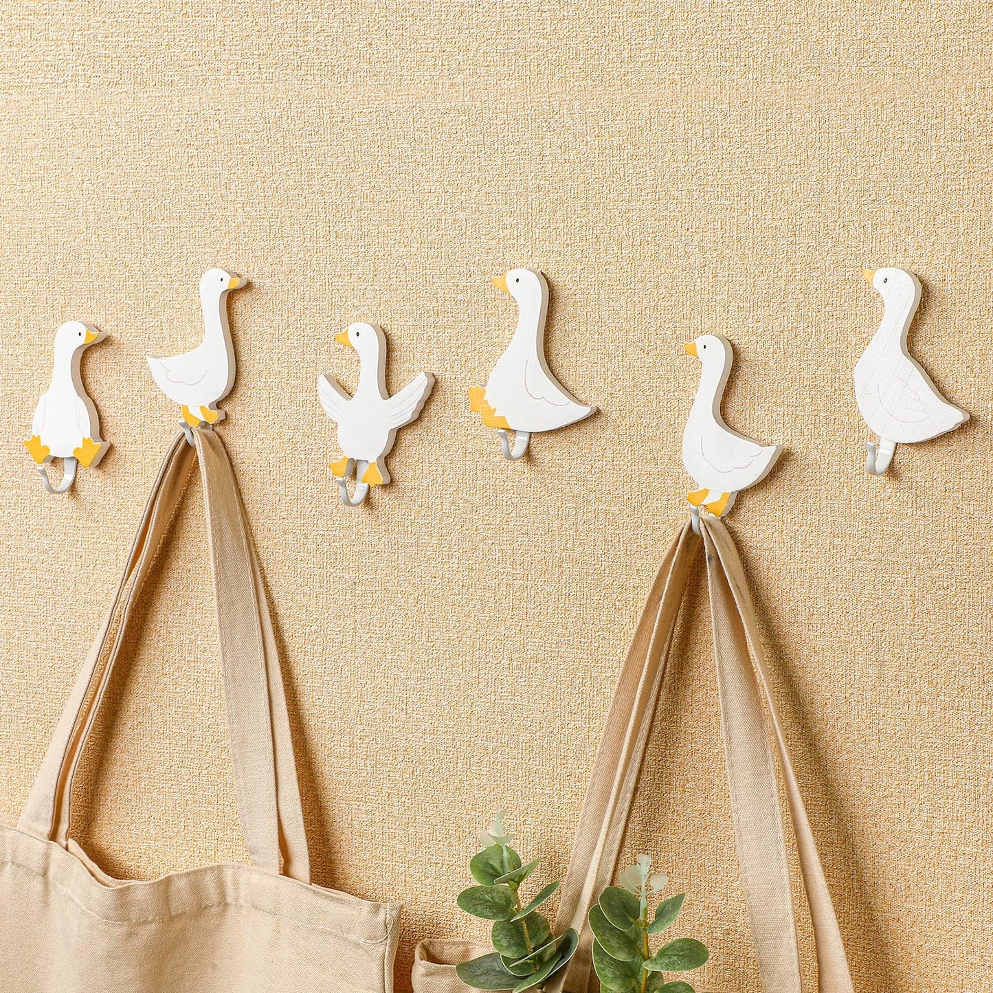 Beeveer 6 Pcs Decorative Goose Wall Hooks Kids Wooden Goose Baby Nursery Hooks Cute White Towel Hanger for Childs Nursery Bathroom Bedroom Home Decor