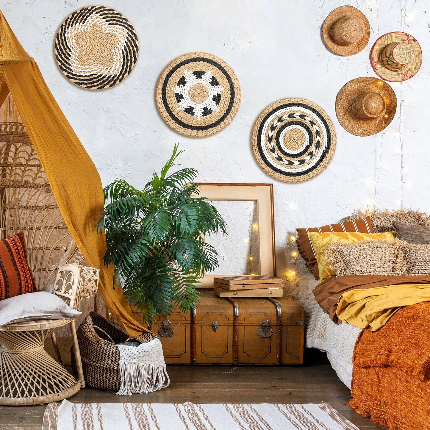 Glenmal 3 Pcs Boho Wall Basket Decor Decorative Bulrush Woven Basket Wall Decor Art Farmhouse Handmade Hanging Baskets with African Design for Living Room Display Table Settings Kitchen Home(Vivid)
