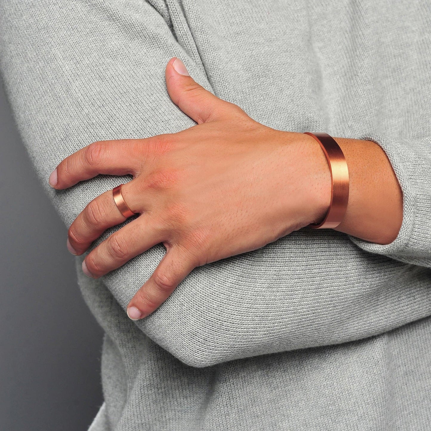 Earth Therapy, The Original Pure Copper Magnetic Ring Set for Men and Women - Pack of 2 - Adjustable Sizing - Ultra Strength