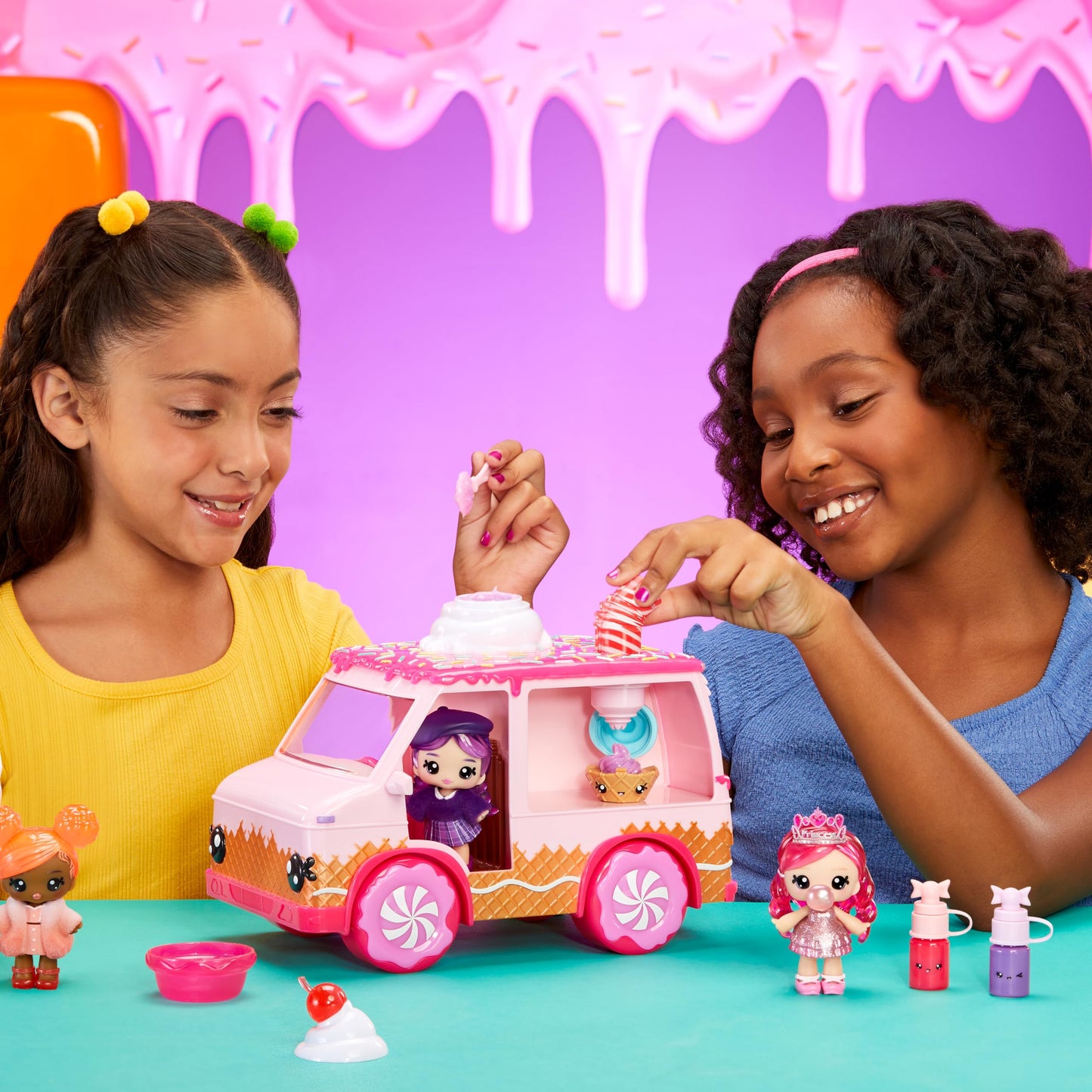 Yummiland Lipgloss Truck with DIY Lip Gloss Kit, Ages 4+