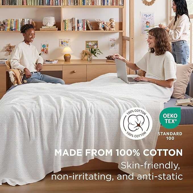 Bedsure 100% Cotton Blanket Twin XL Size for Bed - Breathable and Soft, Waffle Weave Blanket for Summer Spring, White, 66x90 inches