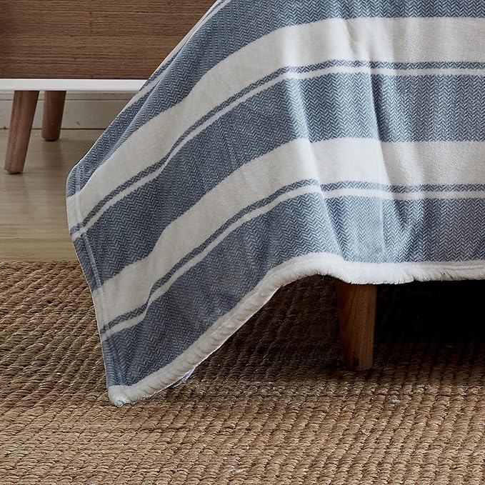 Eddie Bauer - Queen Blanket, Ultra Plush Bedding, Lightweight Home Decor for All Seasons (Stones Throw Stripe, Queen)
