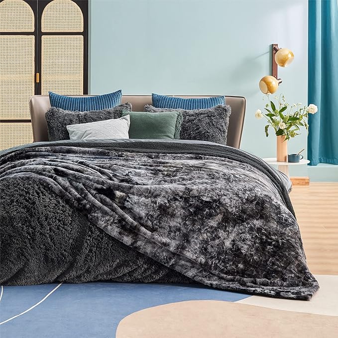 Bedsure Sherpa Blanket Queen Size - Soft, Fuzzy & Fluffy Faux Fur - Warm, Cozy Blanket for Couch, Sofa and Bed, Tie Dye Design, Black, 90x90 Inches