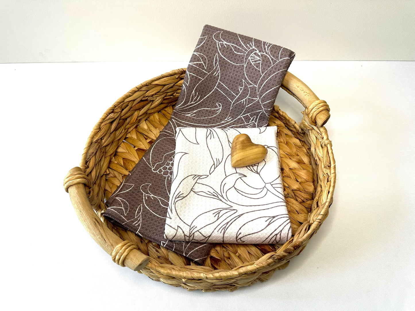 Trig Kitchen Towel. Tea Towel. Dish Cloth. Double Sided Design. Quick Dry Waffle Weave Microfiber. Highly Absorbent. Designer Prints. Modern. 2 Pack. Nora.