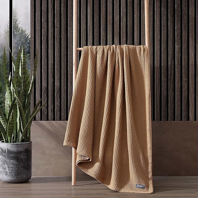 Eddie Bauer Blanket Soft Waffle Weave Bedding, Medium Weight Bedroom Decor, Softens Every Wash, King, Brown