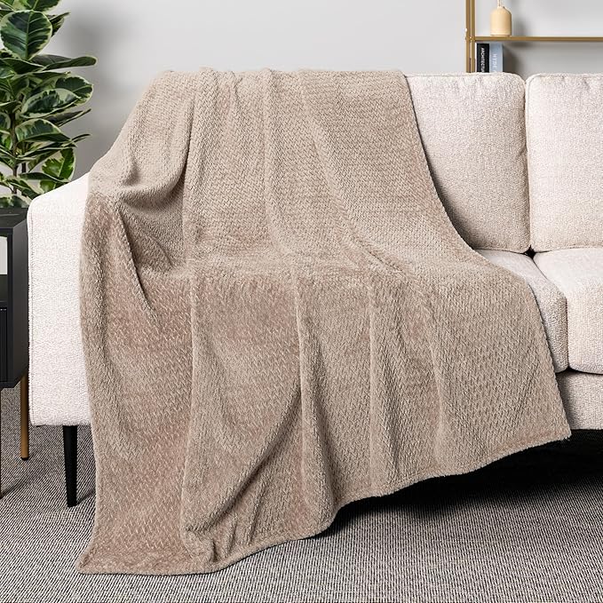 PAVILIA Soft Fleece Taupe Tan Throw Blanket for Couch, Lightweight Plush Warm Blankets for Bed, Fuzzy Cozy Flannel Blanket Throw for Sofa, Travel, Jacquard Pattern, Taupe/Camel, 50x60 inch