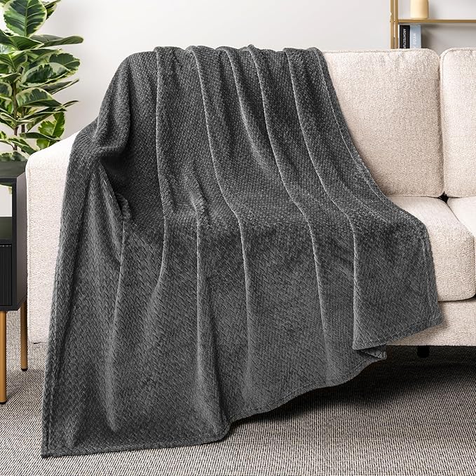 PAVILIA Soft Fleece Dark Grey Throw Blanket for Couch, Lightweight Plush Warm Blankets for Bed, Fuzzy Cozy Flannel Blanket Throw for Sofa, Travel, Jacquard Pattern, Charcoal Gray, 50x60 inch