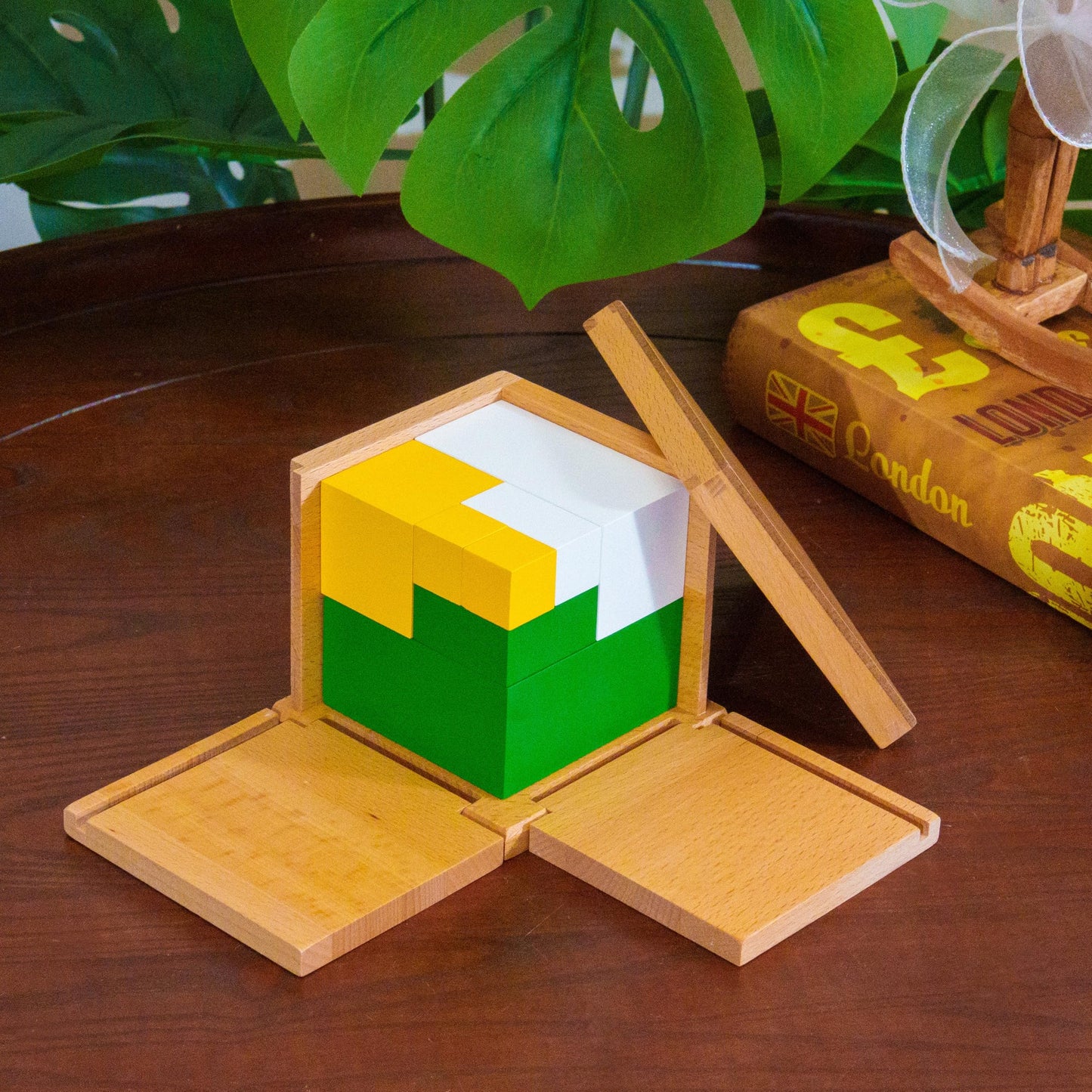 Premium Montessori Power of 2 Cube: Solid Beechwood Doubling Cubes & Chain Set | Educational Brain Toys & Montessori Math Manipulatives for Kids Ages 3-6, Homeschool & Preschool (Power of 2 cube)