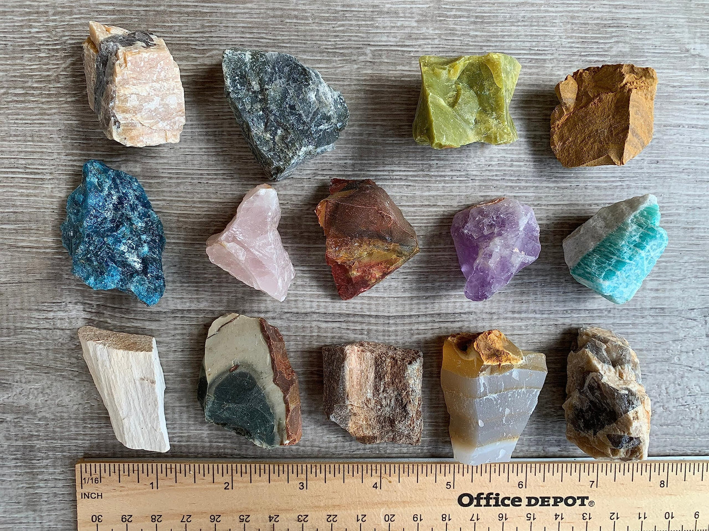 GAF TREASURES Wholesale Raw Assorted Crystals, Natural Assorted Stone, Natural Rough Assorted Crystals, Assorted Rough, Assorted Healing Crystals (Assorted, 0.5 Pound)