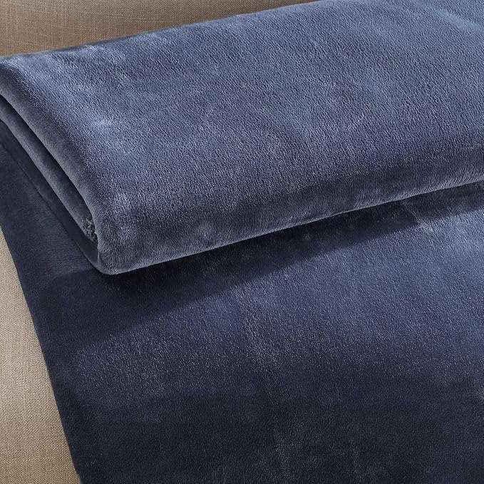 Calvin Klein - Queen Blanket, Super Soft Plush Bedding, Luxury Bed Blanket, Oeko-Tex Certified (Modern Reversible Solid Blue, Queen)
